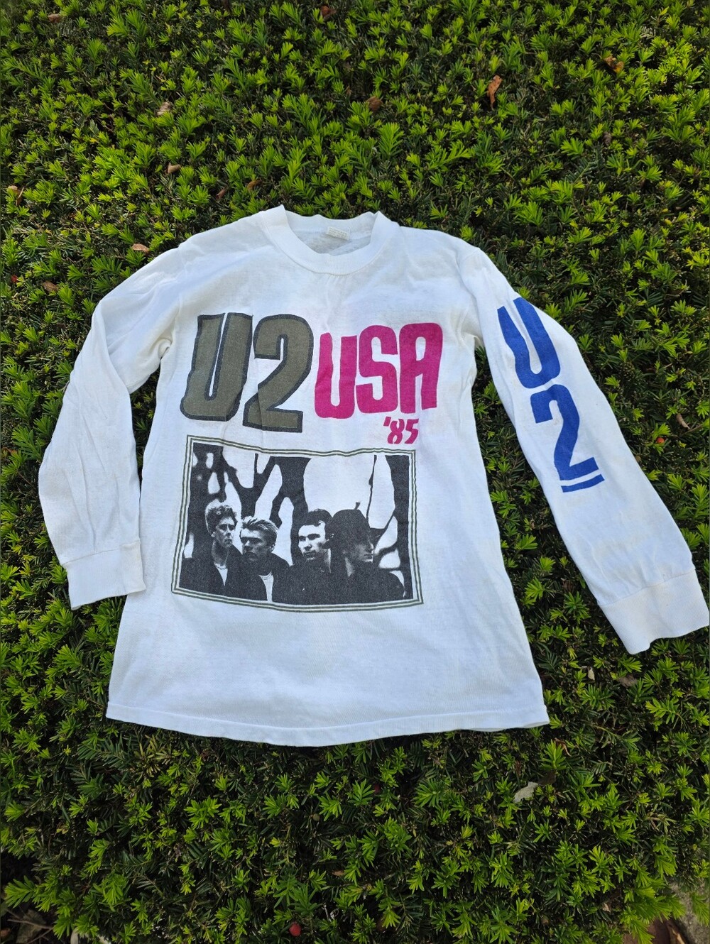 Vintage U2 1985 Unforgetable Fire Concert Long Sleeve T-Shirt Size M